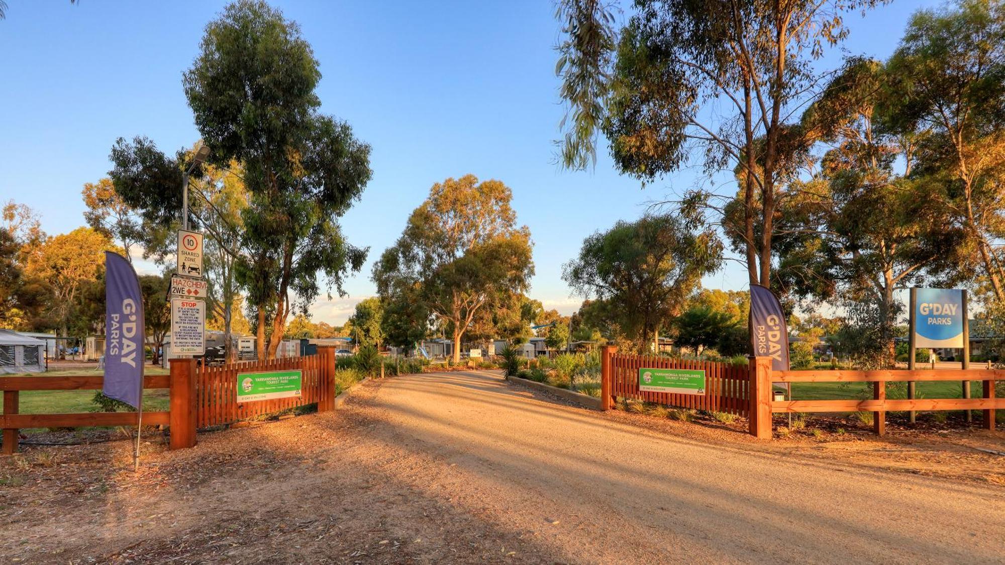 Yarrawonga Riverlands Tourist Park Esterno foto